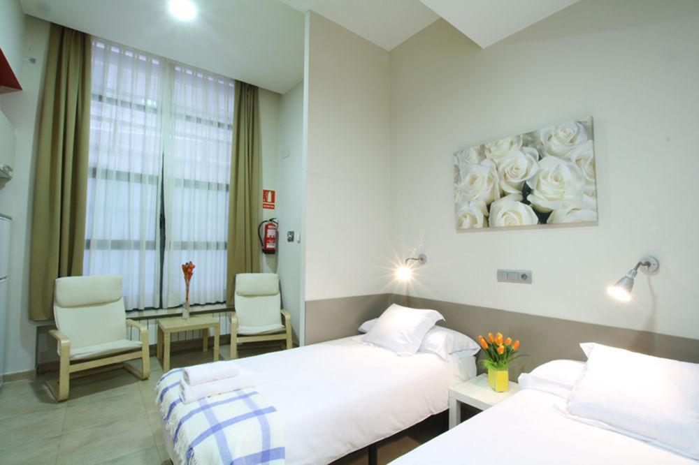 Barcelona Sants Station Apartments Exteriör bild